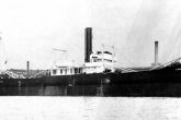 Το φορτηγό πλοίο Σίφνος με το παλαιότερο όνομα LABOR  Αρχείο Δημήτρη Γκαλών