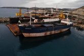 To Elpida στο καρνάγιο, καθαρίζεται και προετοιμάζεται για τη βύθιση του στη Λάρνακα. (bluethunderdiving)